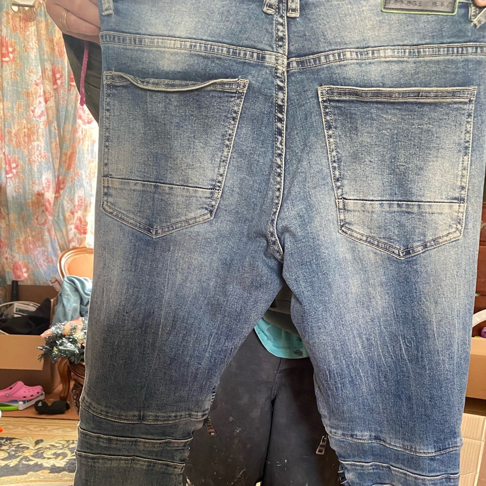 Mens Distressed Smoke Rise Jeans